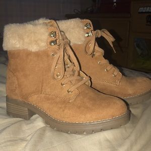 Knock off unused pair of timberland boots